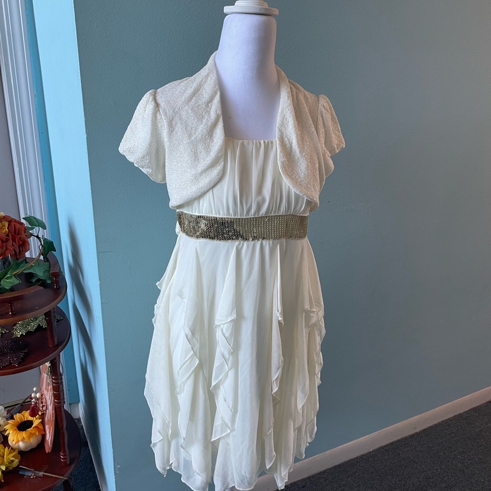 *2 for $25 💋!
Elegant Cream Dress with Bolero